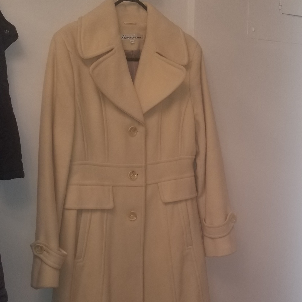 Brand new Kenneth Cole coat